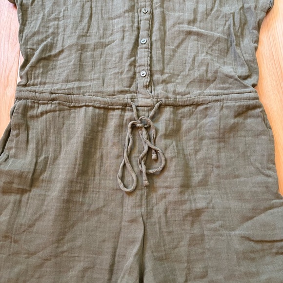 NEW Old Navy Waist Defined Green Cotton Romper - Picture 6 of 13